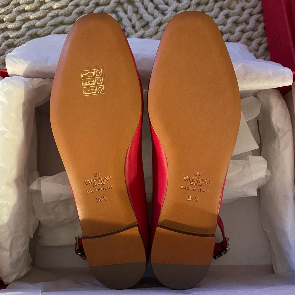Valentino Pink Leather Ankle Strap Ballerina Flats - Picture 4 of 15